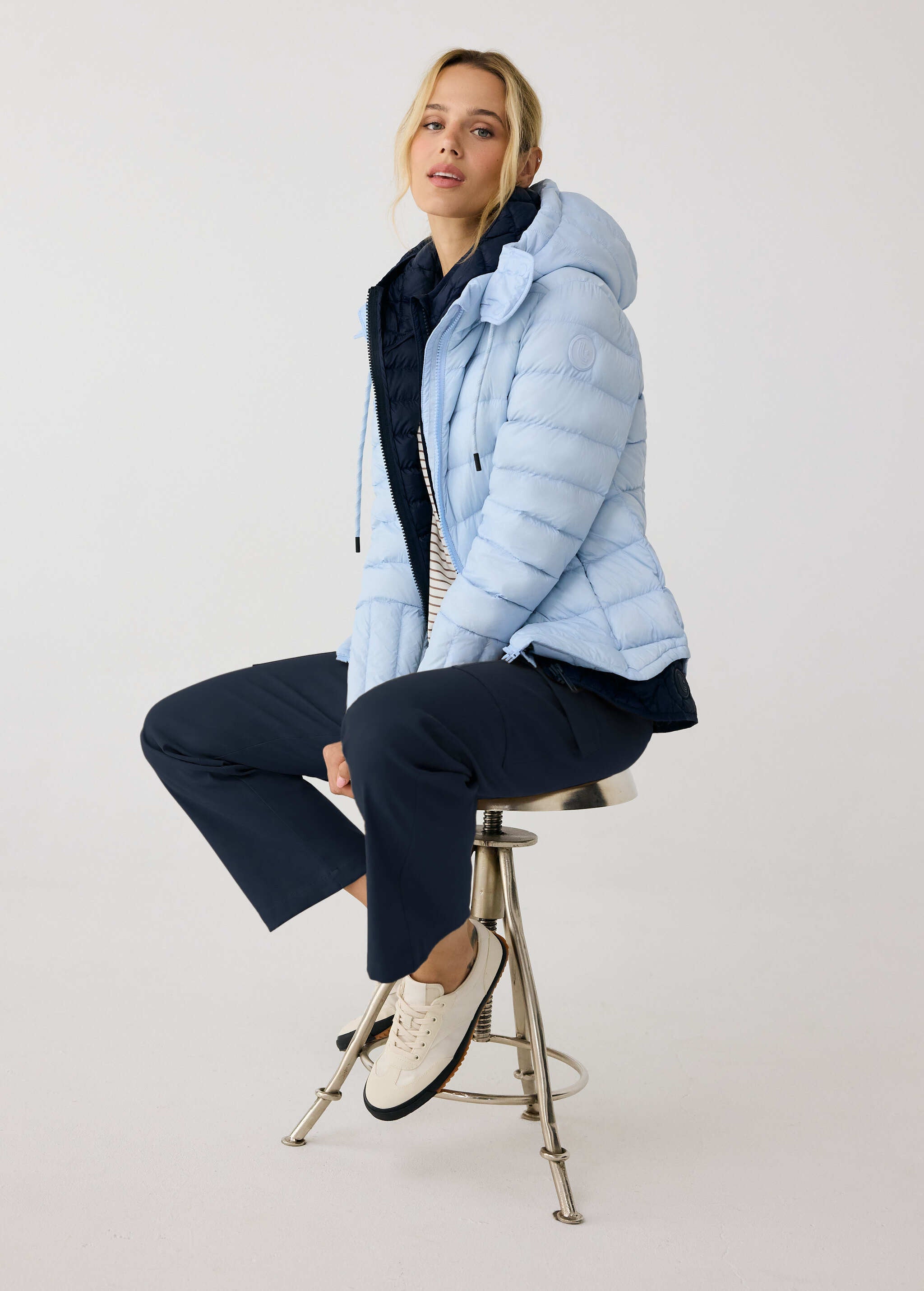Lolë Emeline Down Jacket in Glacier light blue