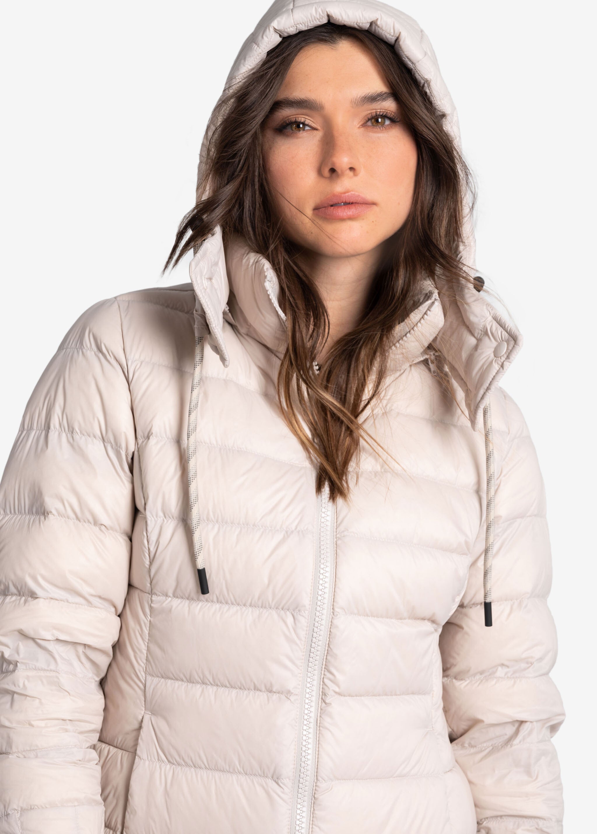 Lolë Claudia Down Jacket in Abalone pale greige
