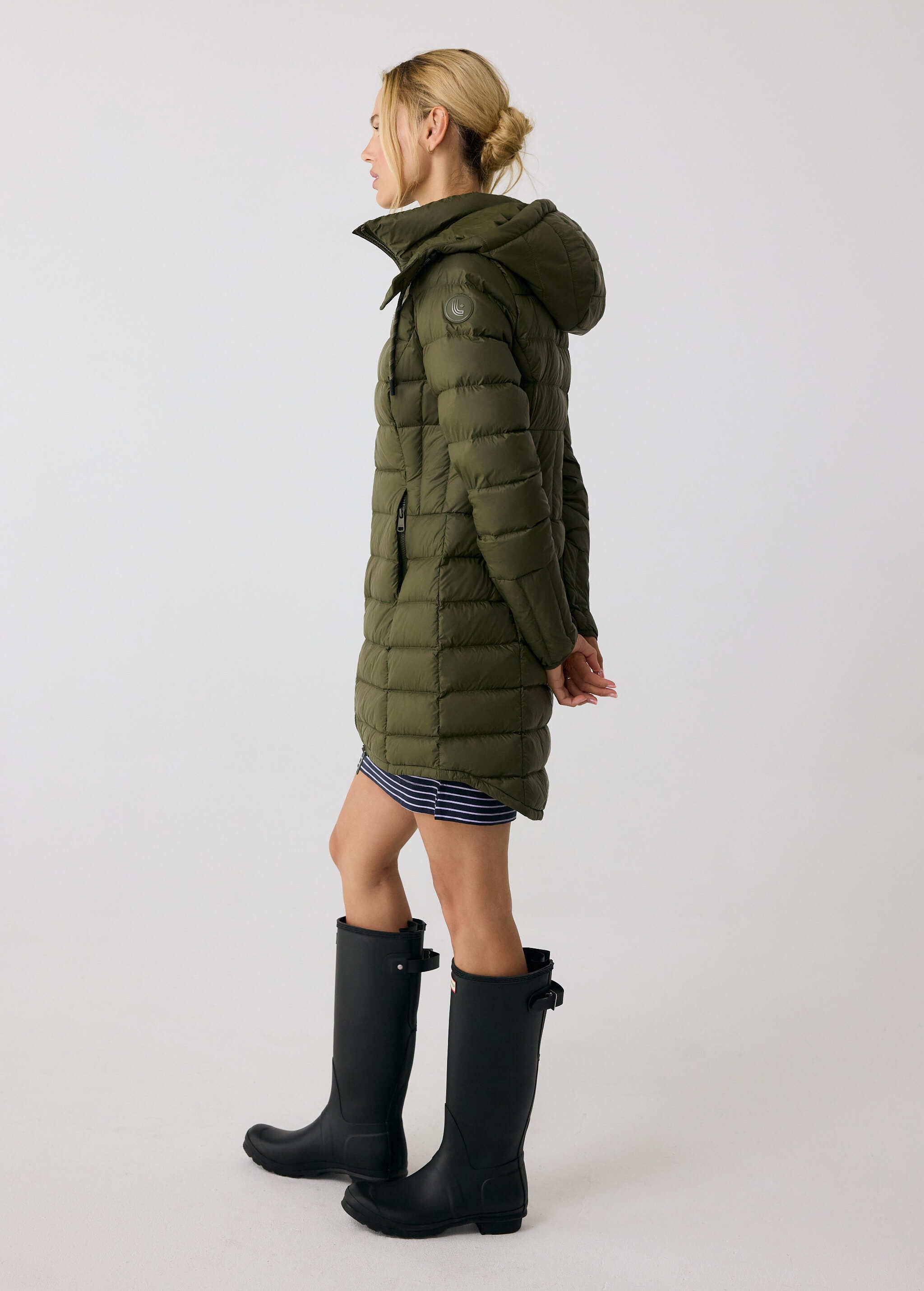 Lolë Claudia Down Jacket in Moss olive green