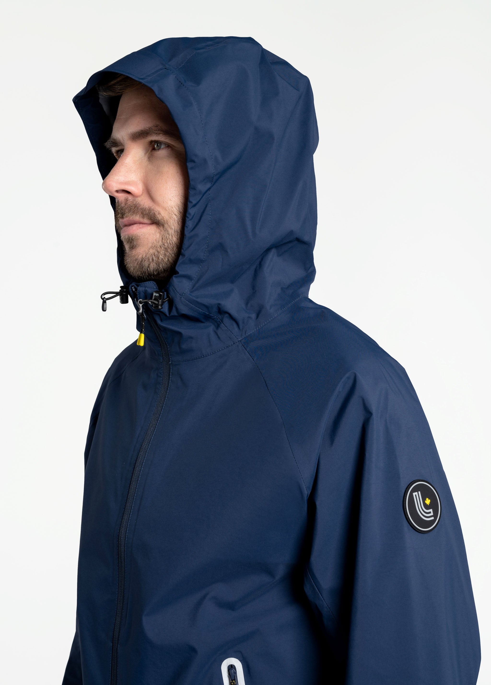 Lolë Dash Jacket in navy — with this jacket, there's no off-season for your outdoor adventures